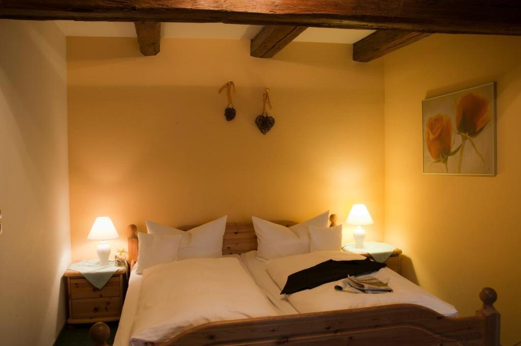 Hotel Schuberths am Markt Buttenheim Zimmer foto